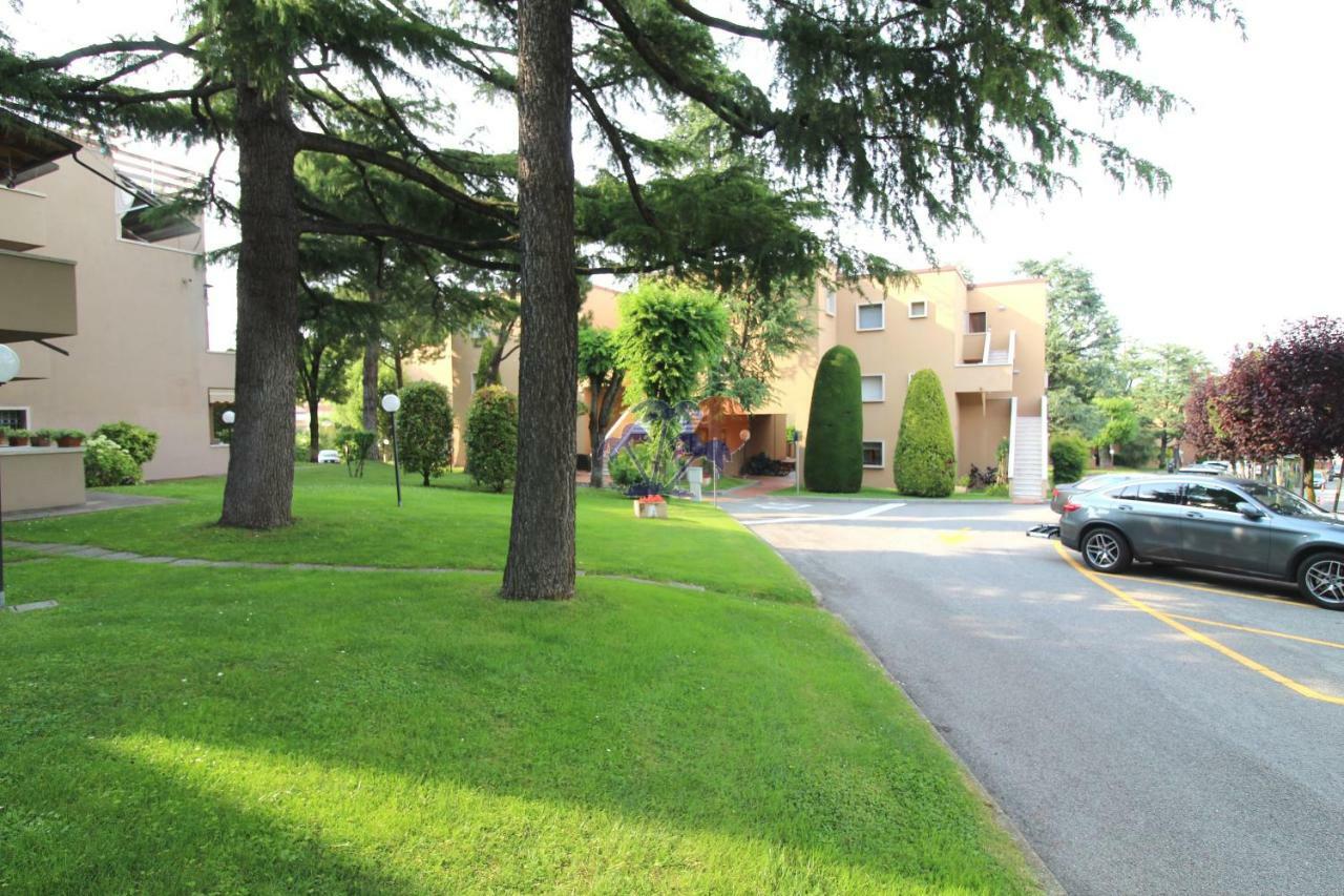 Appartamenti La Madonnina Peschiera del Garda Exterior photo